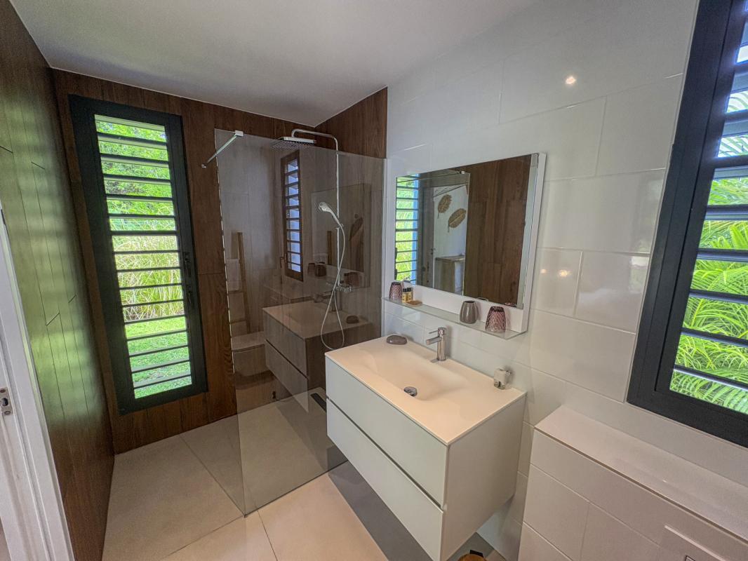 16.Location villa piscine Saint François Guadeloupe_Suite 2